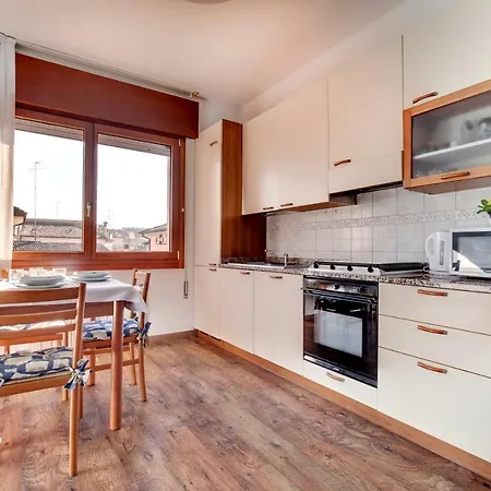 Alba Del Doge Apartment Mestre